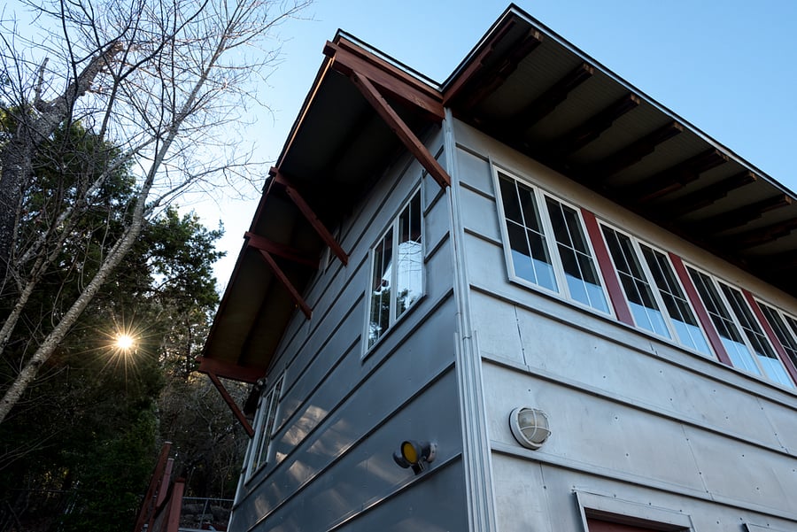 Guesthouse architecture