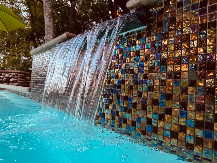 Hot tub waterfalls