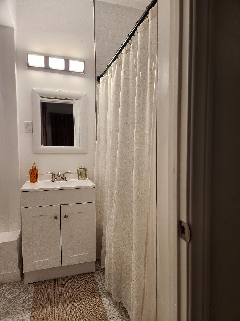 Furnished Finder property 795043_1 photo 3