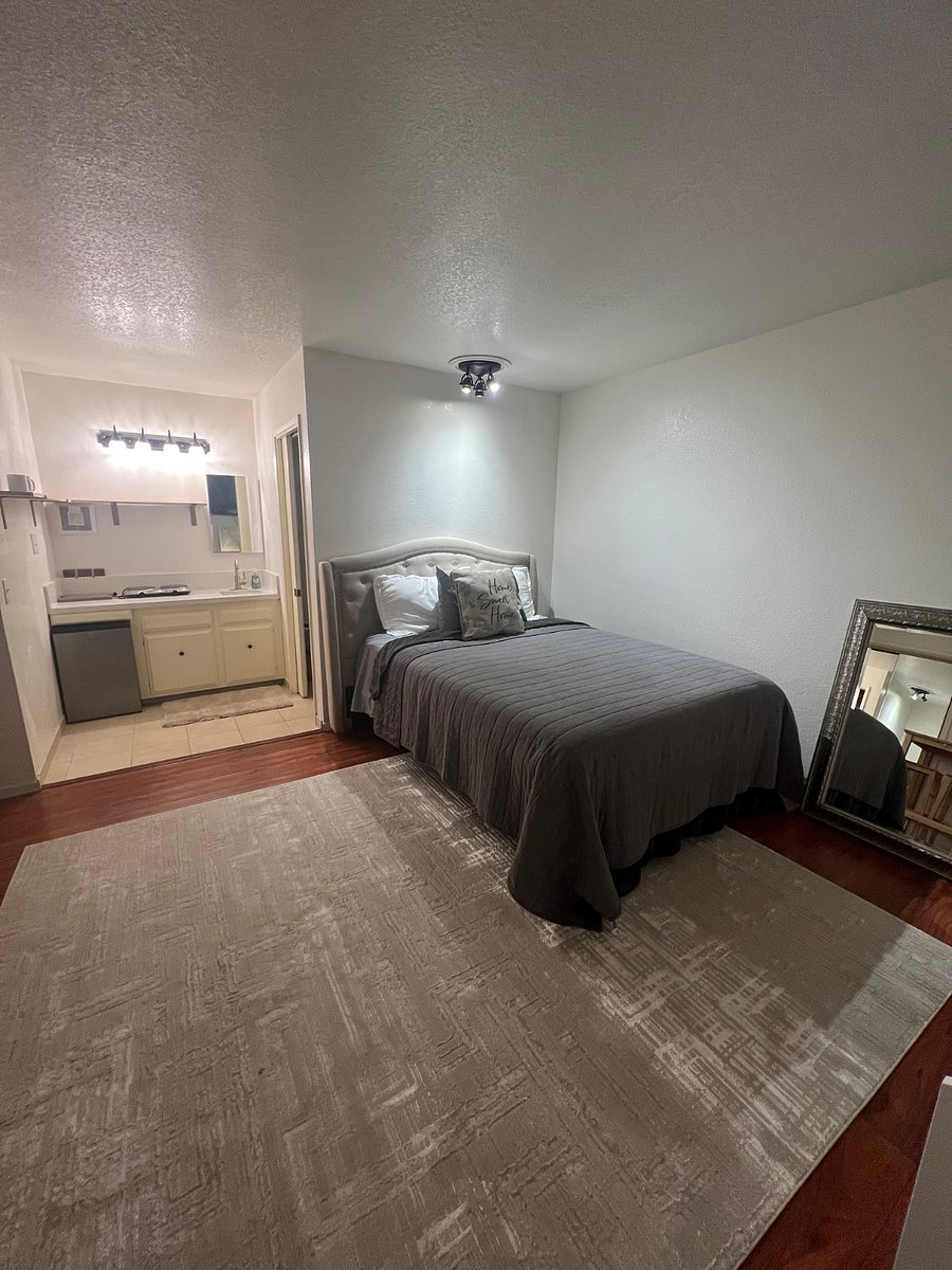 Furnished Finder property 795064_1 photo 2