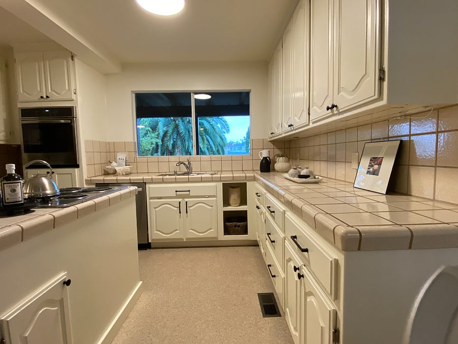 Furnished Finder property 795101_1 photo 7