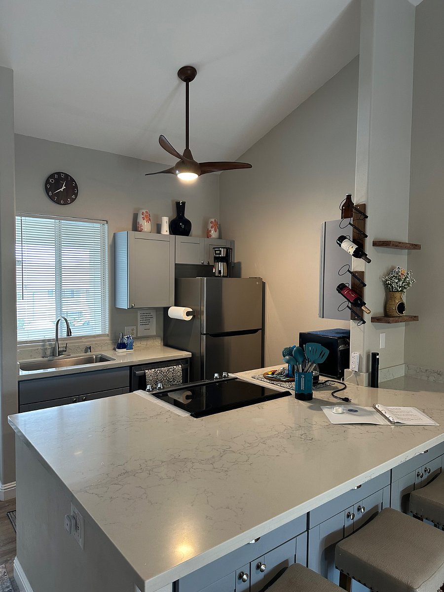Kitchen area