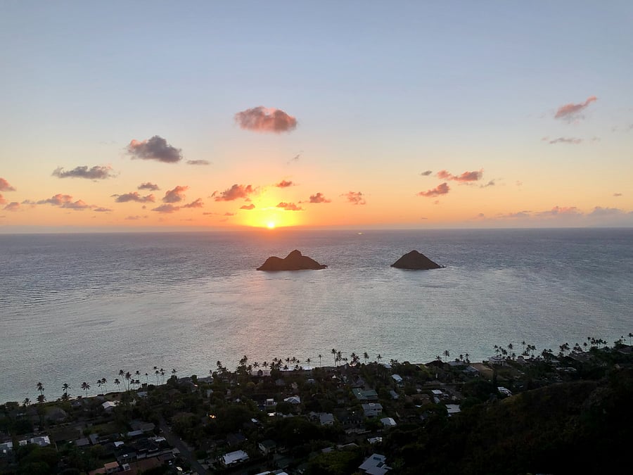 Lanikai Pillbox Trail 2.2 miles