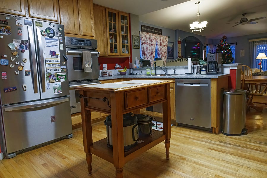 Shared kitchen with updated appliances