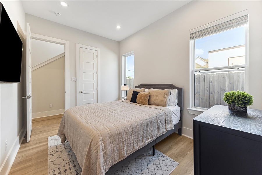 Furnished Finder property 795270_1 photo 23