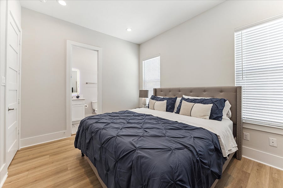 Furnished Finder property 795270_1 photo 25