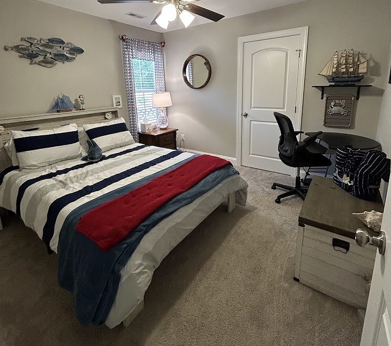 Bedroom #2 - Nautical theme with TV and desk