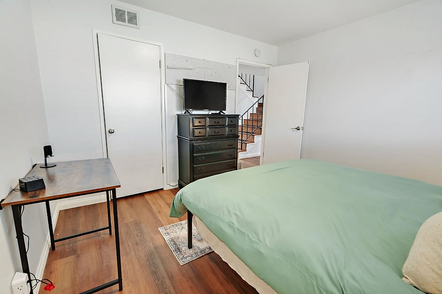 Furnished Finder property 795356_1 photo 26