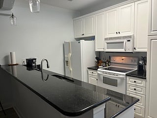 Furnished Finder property 795375_1 photo 3