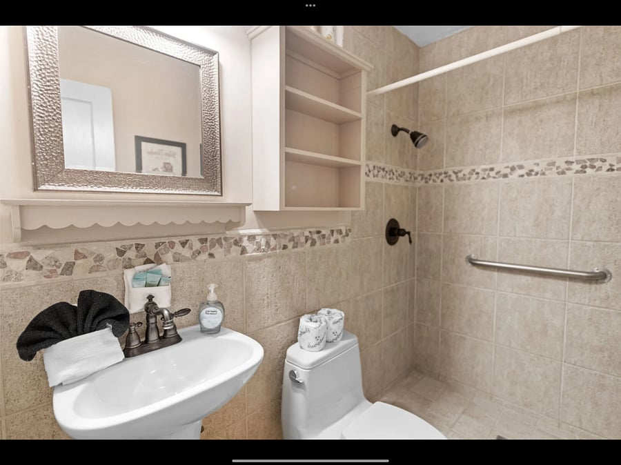 Furnished Finder property 795418_1 photo 9