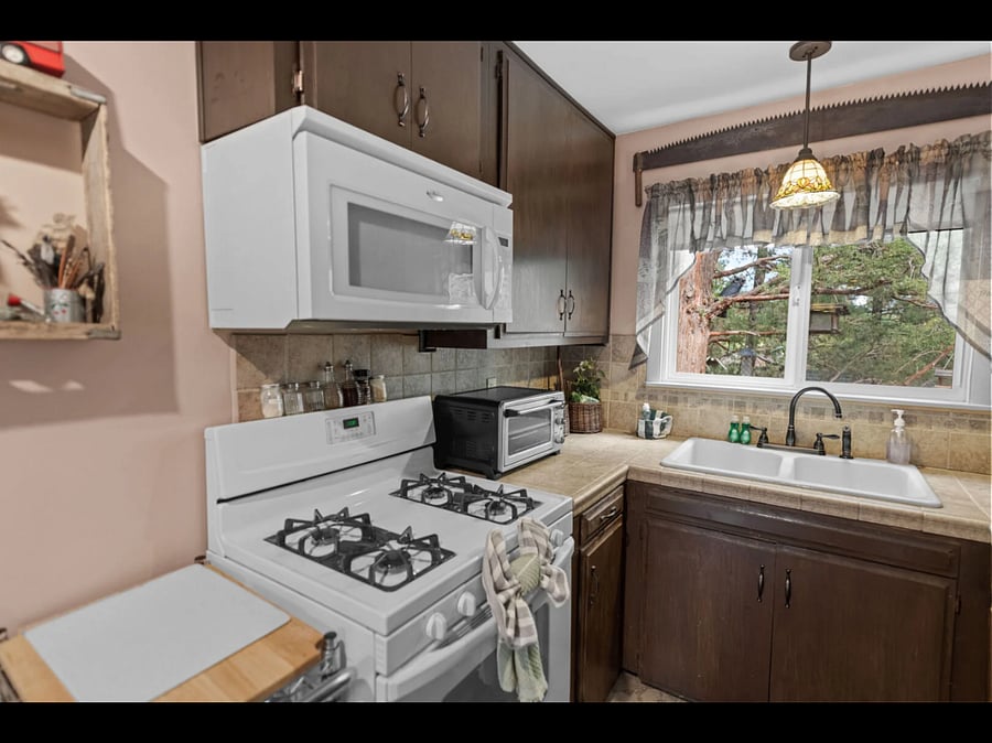 Furnished Finder property 795418_1 photo 15