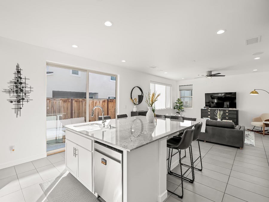 Furnished Finder property 795436_1 photo 12