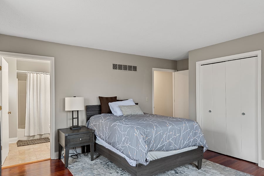 Furnished Finder property 795518_1 photo 17