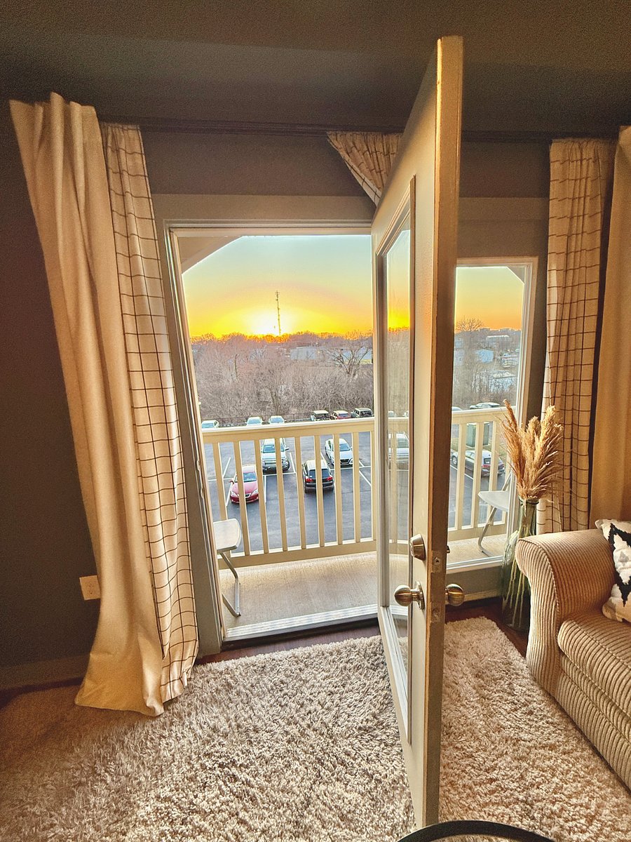 Furnished Finder property 795601_1 photo 3