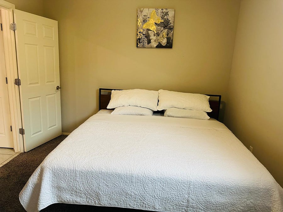 Furnished Finder property 795627_1 photo 2