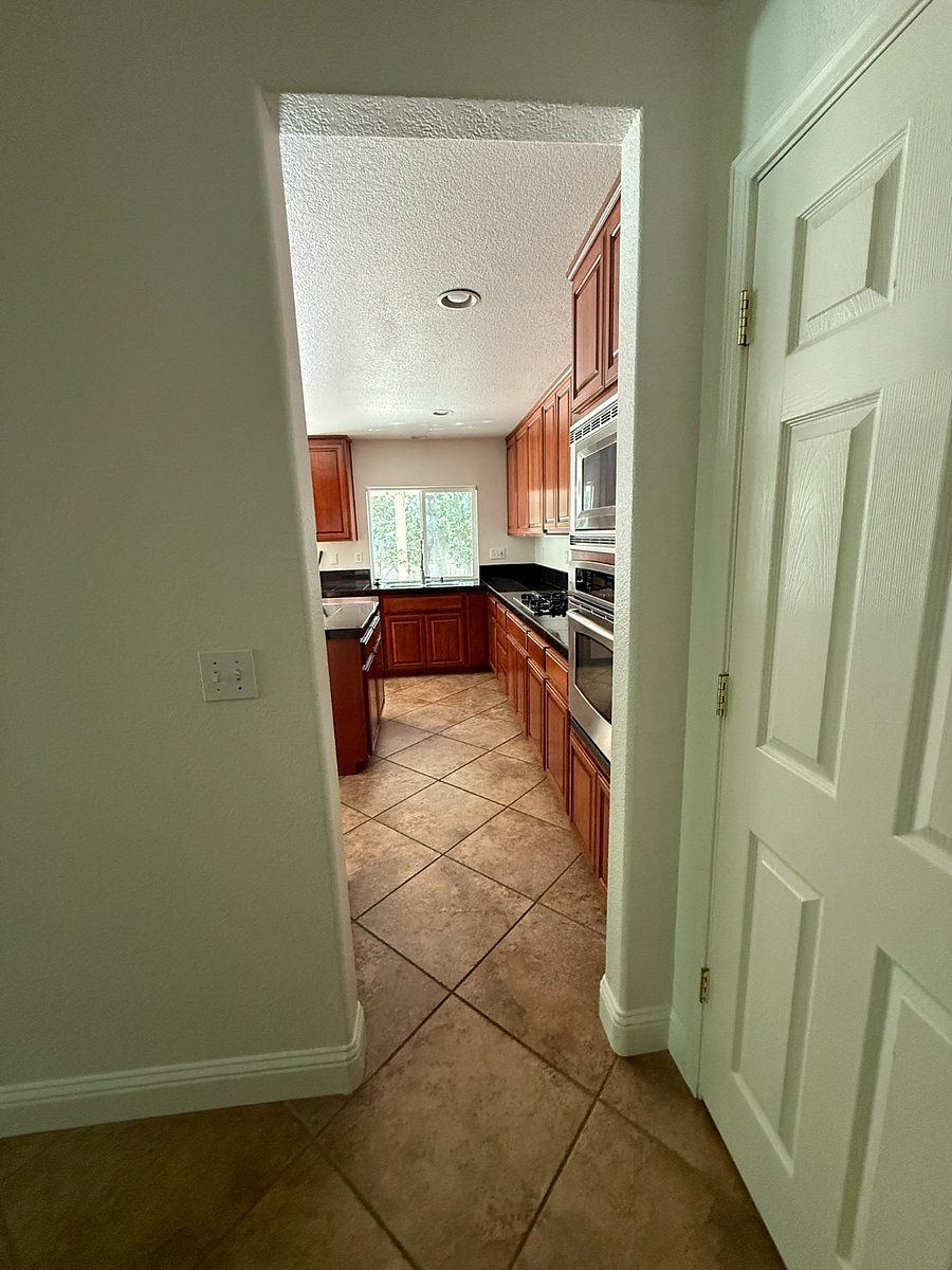 Furnished Finder property 795672_1 photo 5