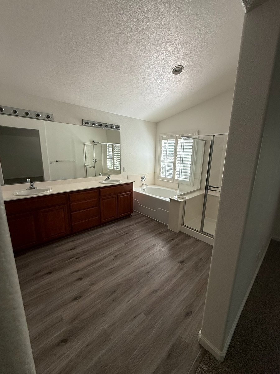 Furnished Finder property 795672_1 photo 16