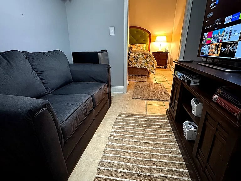 Furnished Finder property 795696_1 photo 2