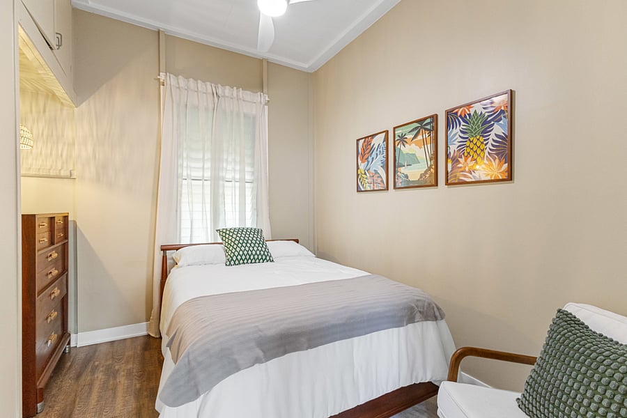 Third Bedroom with Full Bed