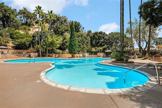 Furnished Finder property 795809_1 photo 12