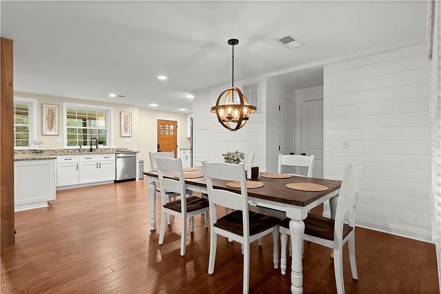 Furnished Finder property 795863_1 photo 11