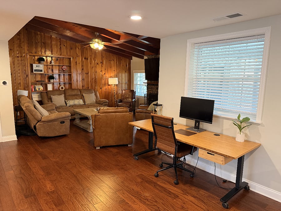 Recently added desk / workspace as of January 2026. 