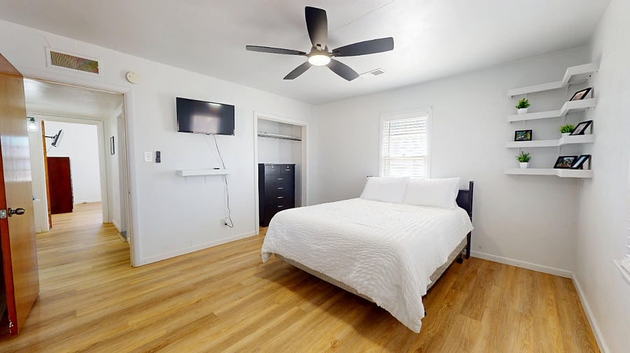 Furnished Finder property 795906_1 photo 22