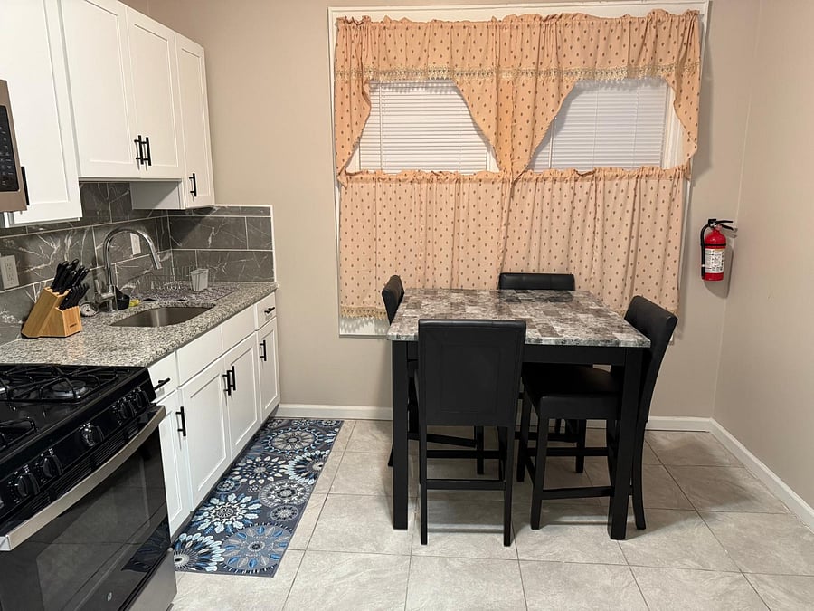 Furnished Finder property 795917_1 photo 23