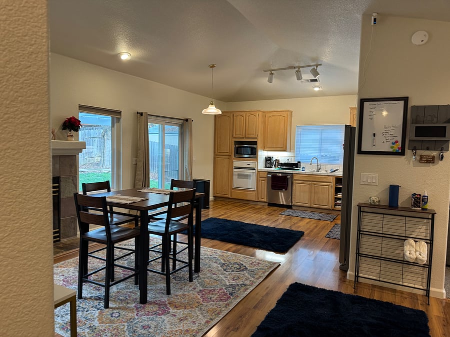 Furnished Finder property 796000_1 photo 14