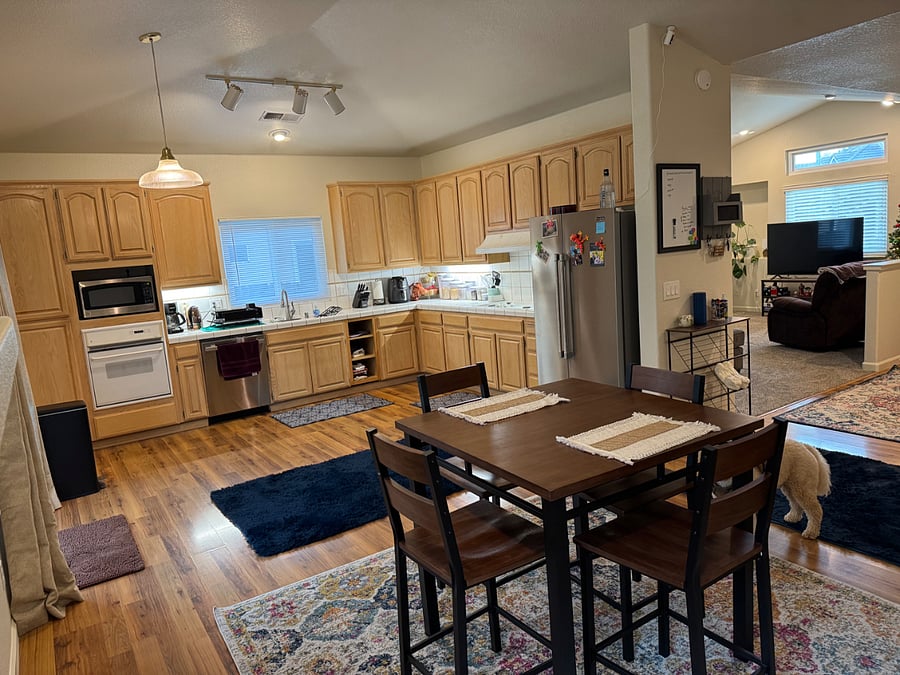Furnished Finder property 796000_1 photo 18