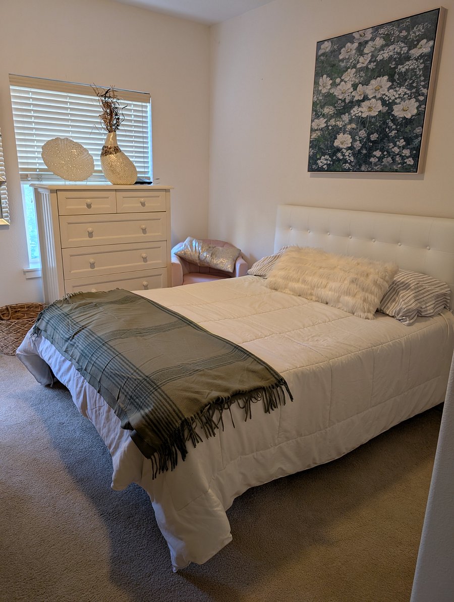 Furnished Finder property 796069_1 photo 6