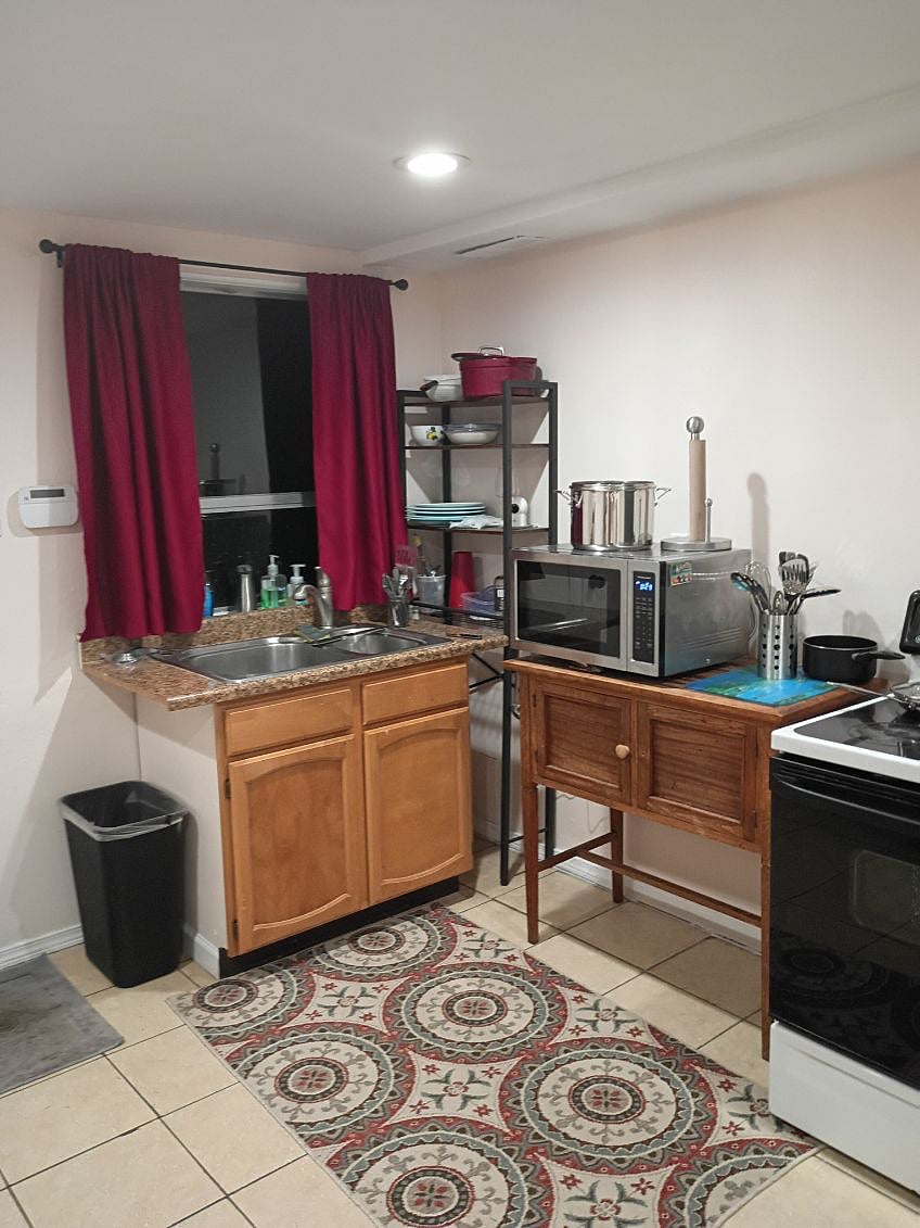 Furnished Finder property 796136_1 photo 10