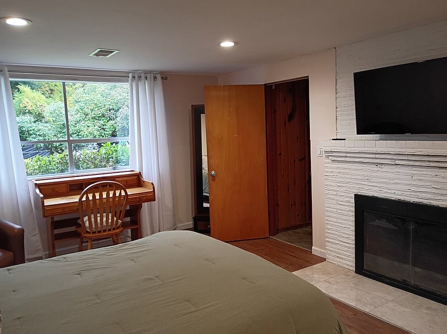 Furnished Finder property 796136_1 photo 17