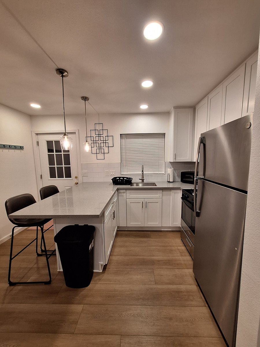 Furnished Finder property 796142_1 photo 3