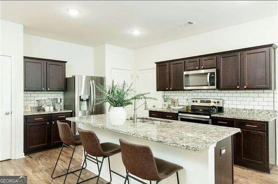 Furnished Finder property 796272_1 photo 4