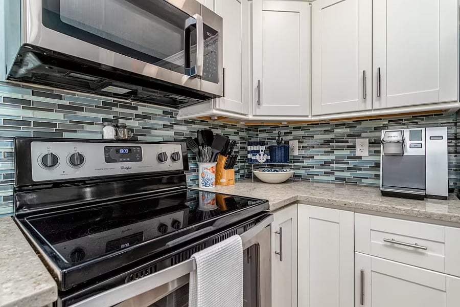 Furnished Finder property 796317_1 photo 15