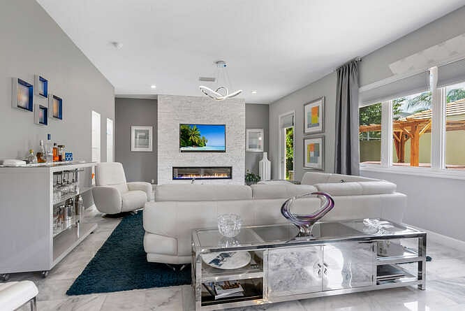 Furnished Finder property 796331_1 photo 7