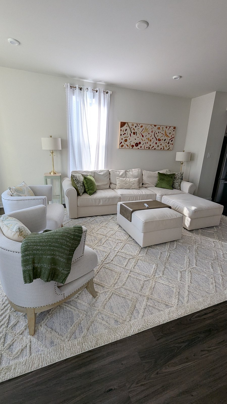 Furnished Finder property 796341_1 photo 2