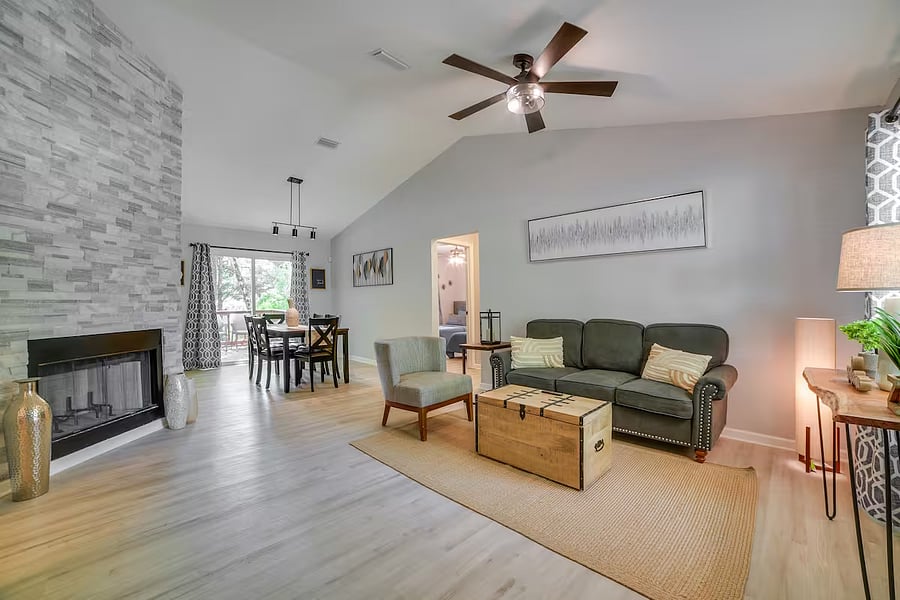Furnished Finder property 796344_1 photo 1