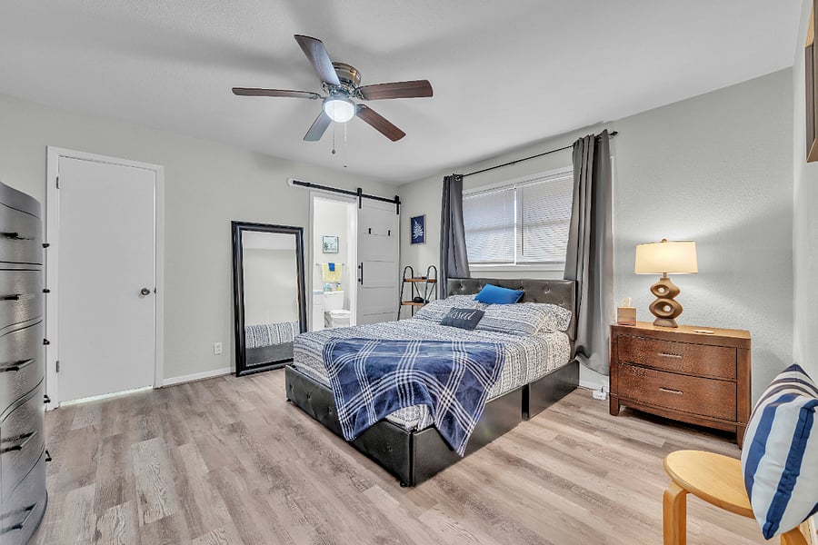 Furnished Finder property 796353_1 photo 3