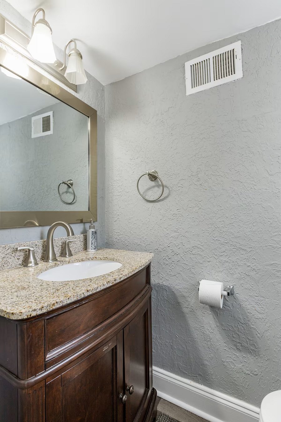 Furnished Finder property 796356_2 photo 20