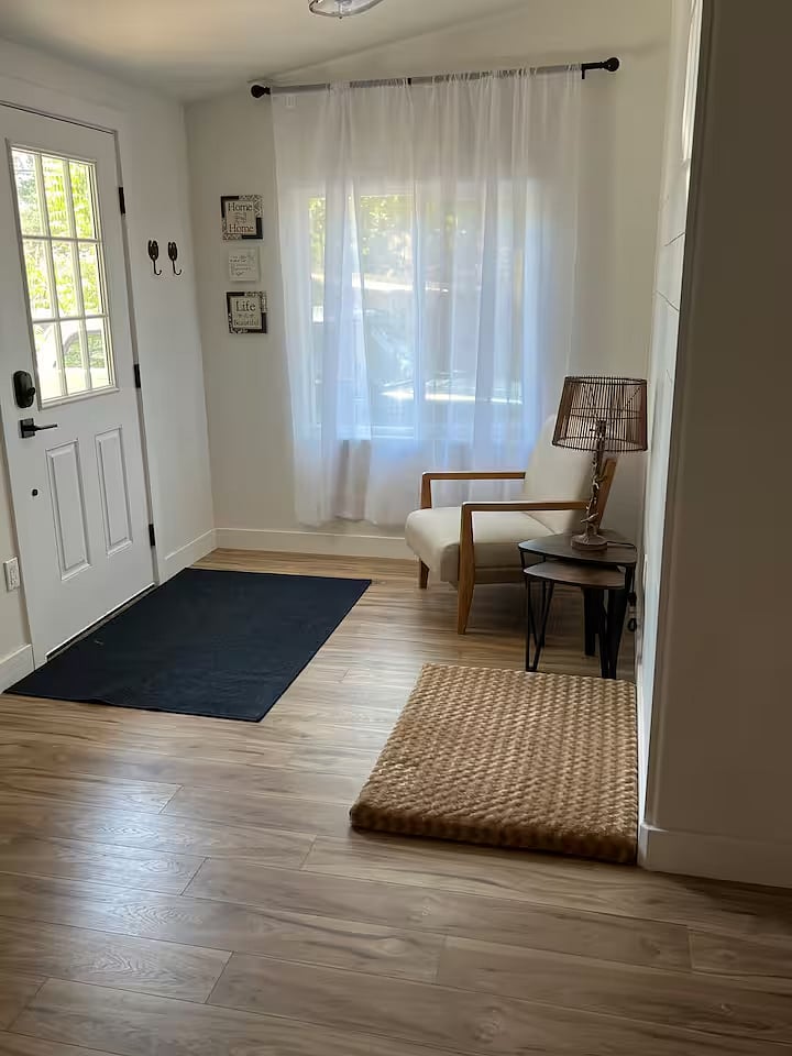 Furnished Finder property 796373_1 photo 4