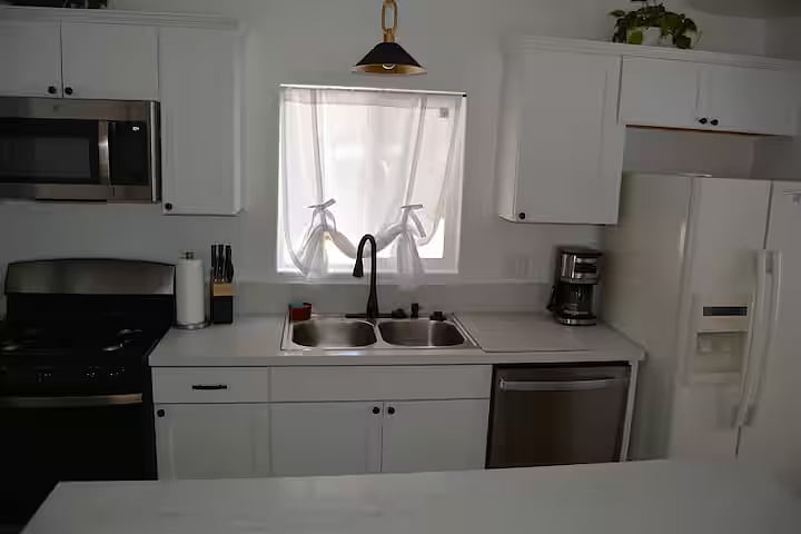 Furnished Finder property 796373_1 photo 13