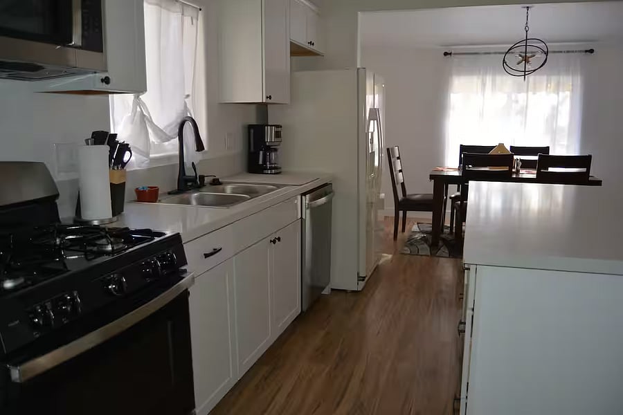 Furnished Finder property 796373_1 photo 14