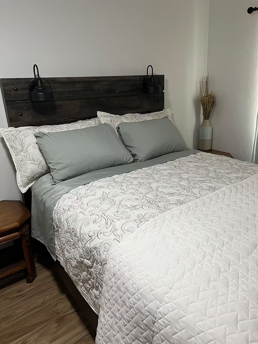 Furnished Finder property 796373_1 photo 25