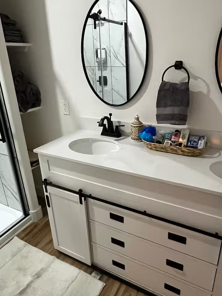 Furnished Finder property 796373_1 photo 31