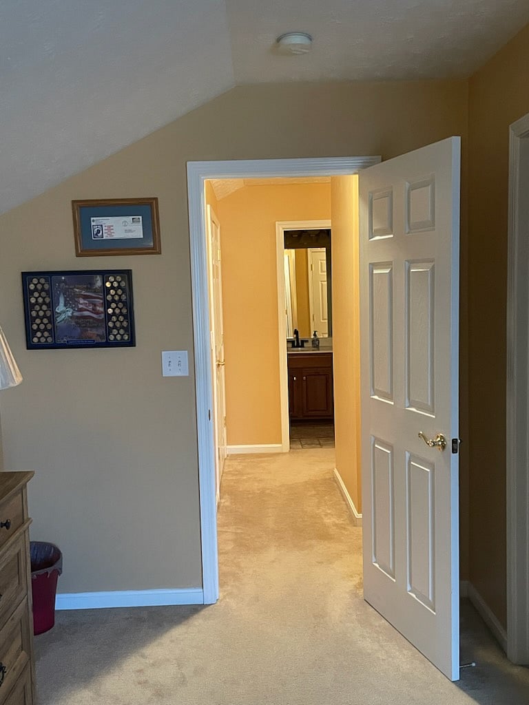 Hallway from Tenant bedroom to the bathroom.