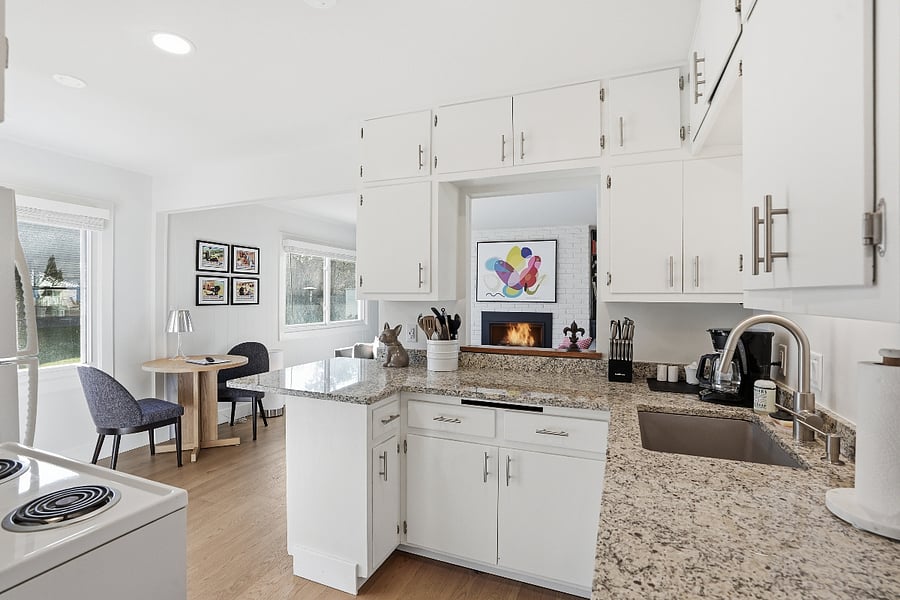 Furnished Finder property 796558_1 photo 2