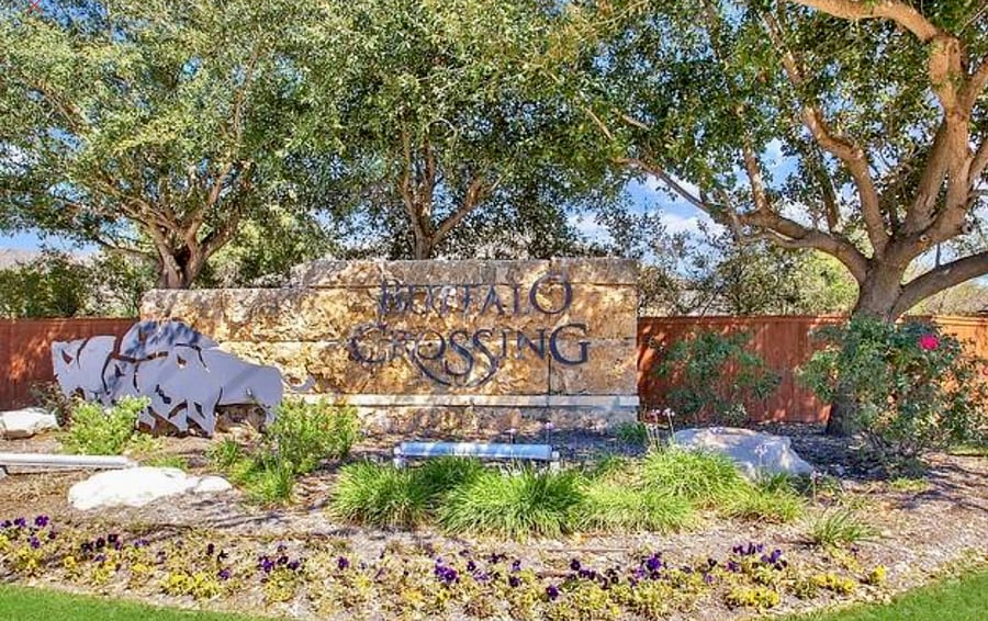 Great Cibolo neighborhood within a mile of a new HEB supermarket and many restaurants and retail stores. Within a mile of Steele High School. Close to FM 1103, which provides easy access to I-35 to San Antonio or Austin.