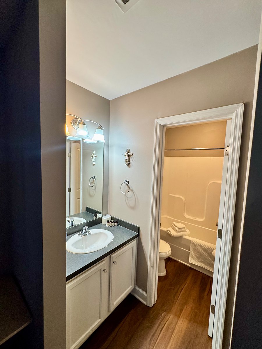 Furnished Finder property 796752_1 photo 9